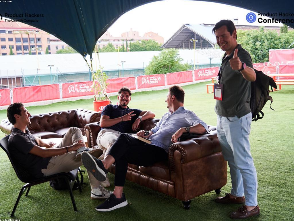 យុទ្ធសាស្រ្តនិងចម្លើយ: ព័ត៌មានសម្រាប់ការលើកស្ទួយប្រព័ន្ធទីផ្សារ